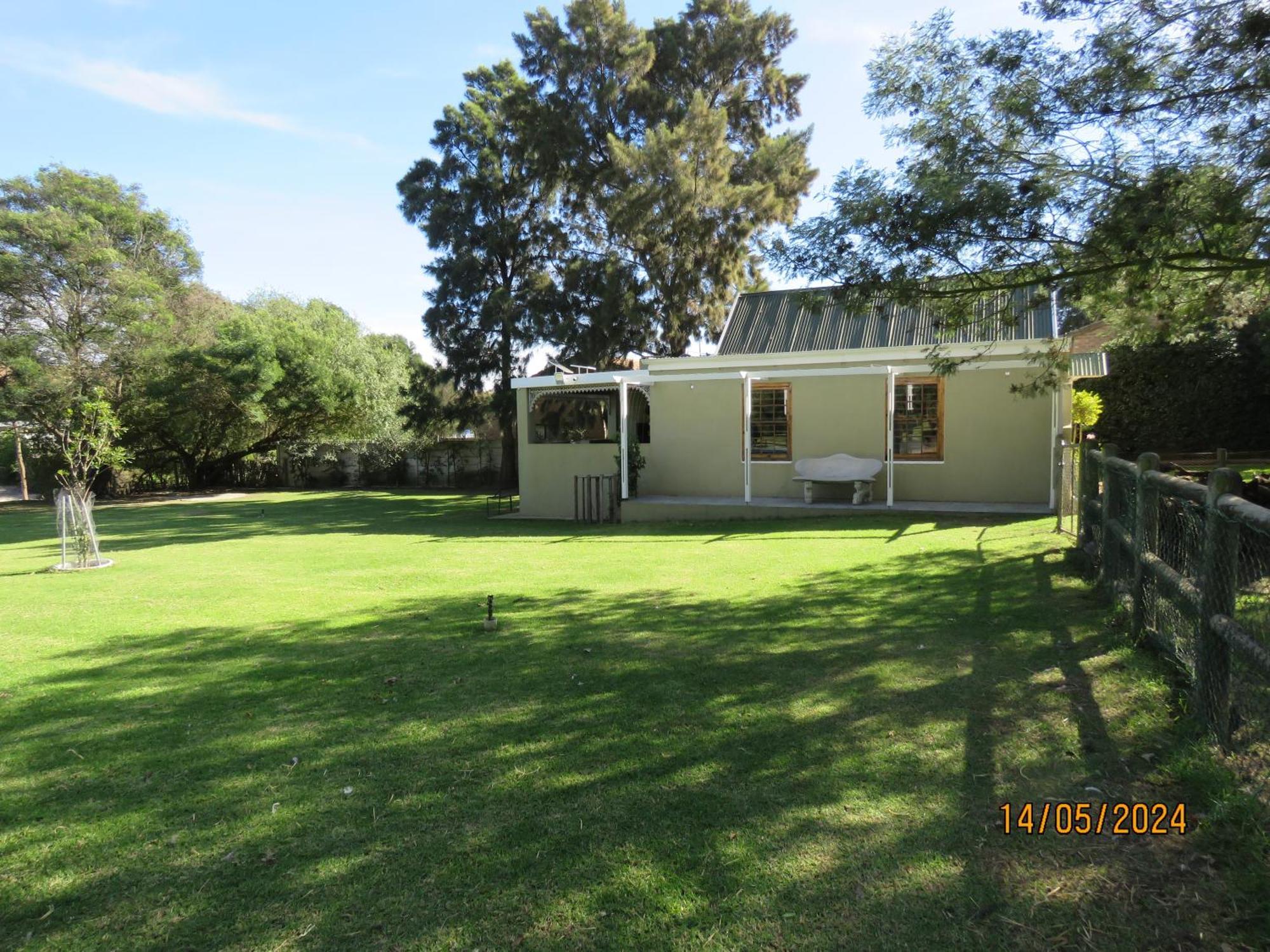 Ferienwohnung Town And Country Caledon Exterior foto